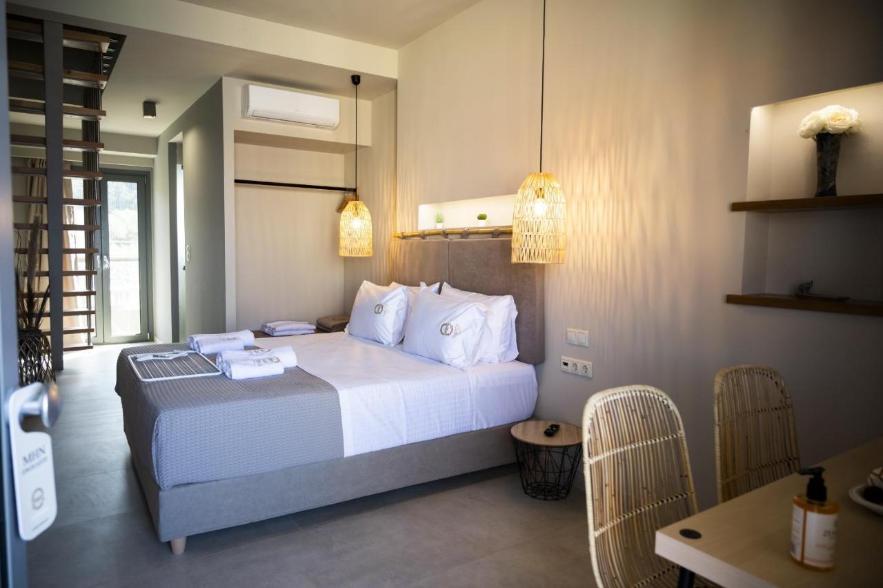 Theros Suites Dhiminio Bagian luar foto