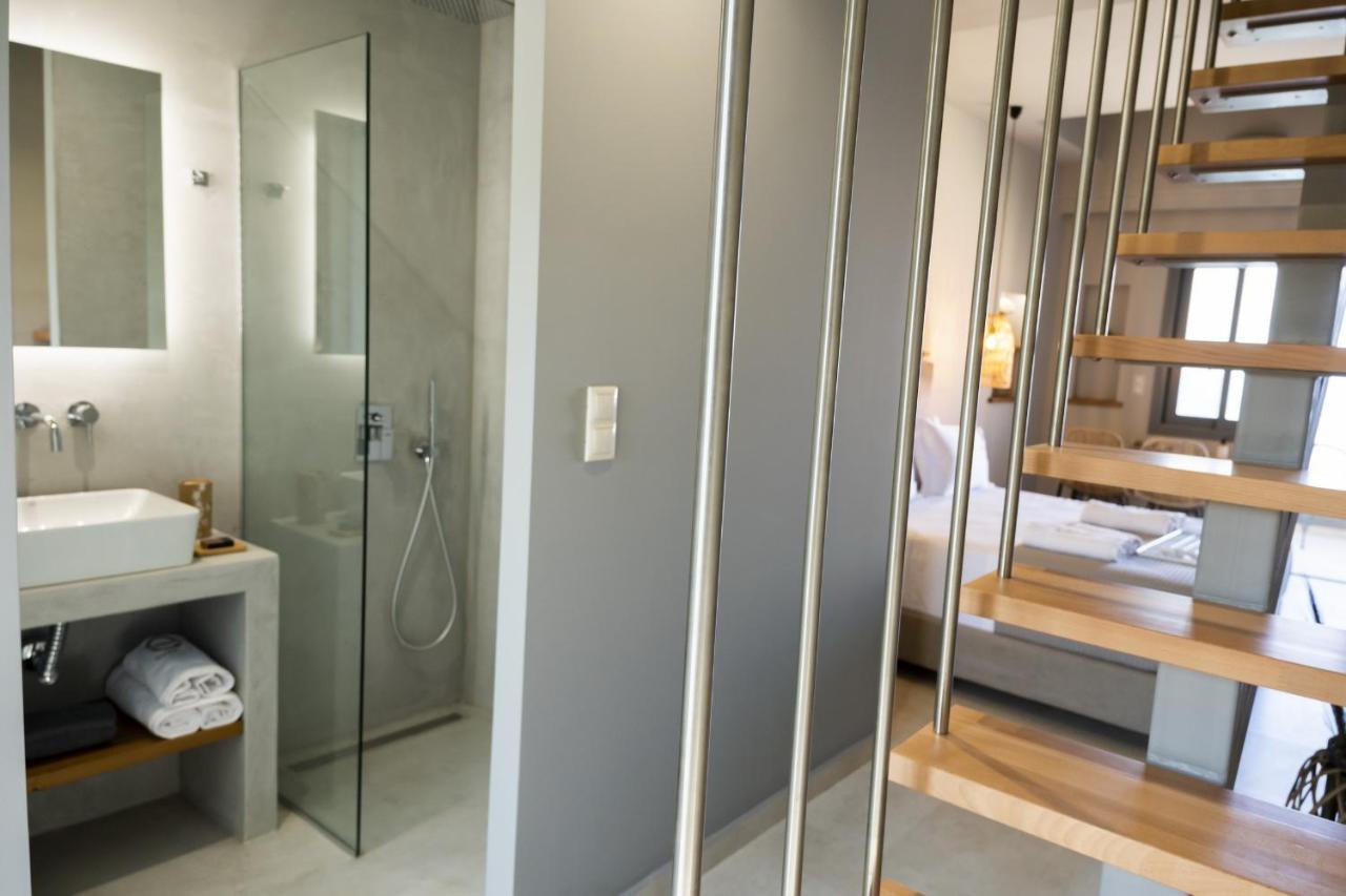 Theros Suites Dhiminio Bagian luar foto