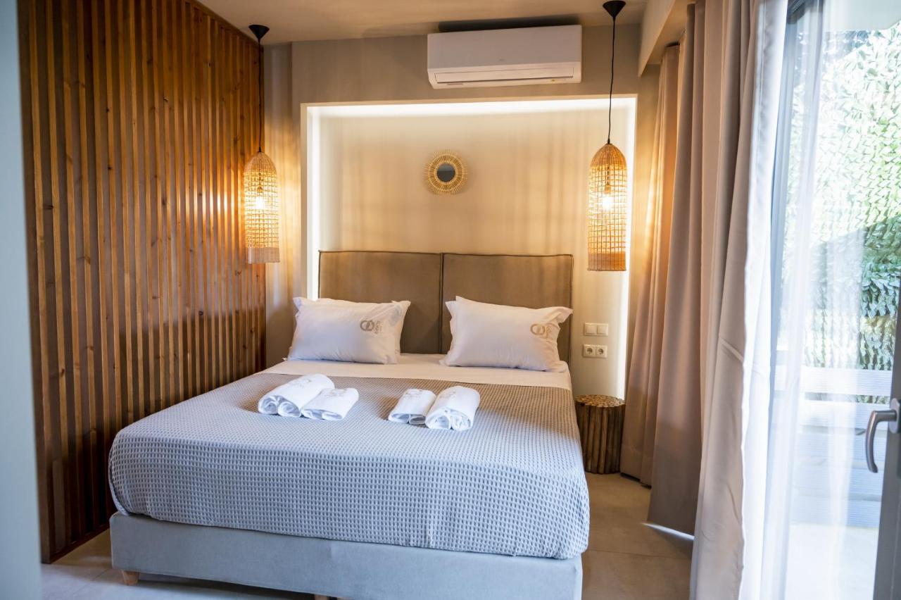 Theros Suites Dhiminio Bagian luar foto