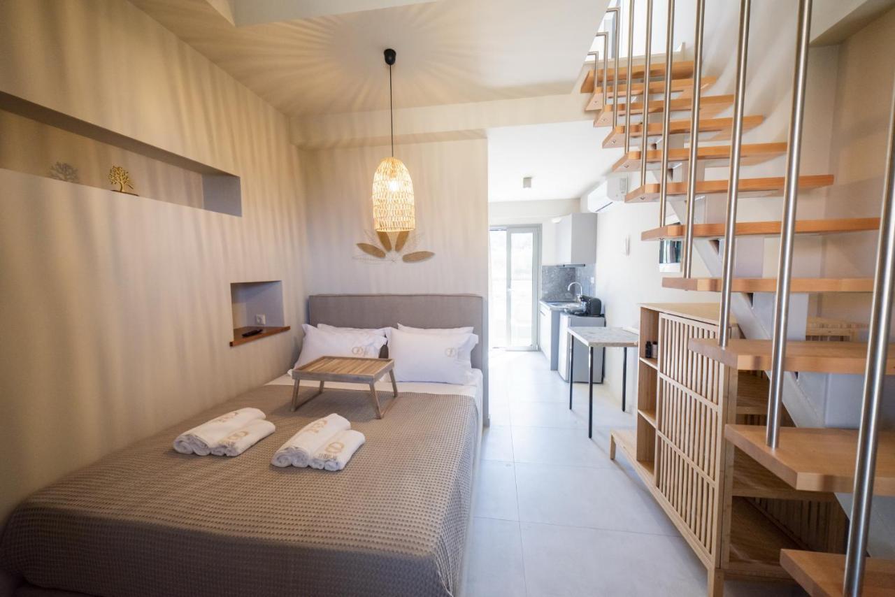 Theros Suites Dhiminio Bagian luar foto